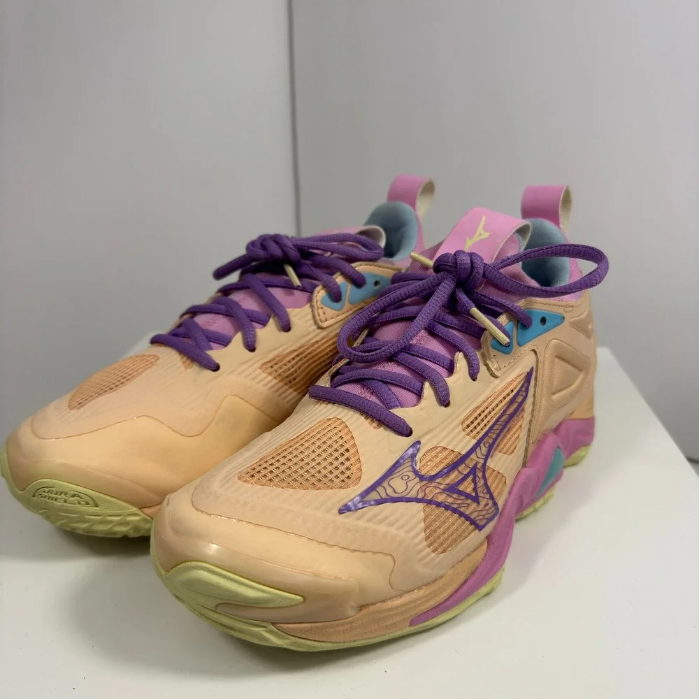 Mizuno Wave Momentum 3 Volleyball Women Size 5 Peach Purple V1GA2312 Sneakers